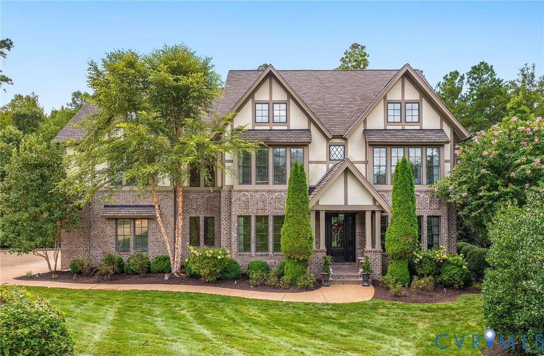 Property Photo: 16507 Cheverton Court VA 23112
