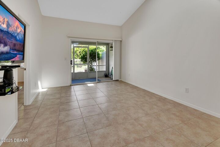 Property Photo:  937 Meadow View Drive D  FL 32127 