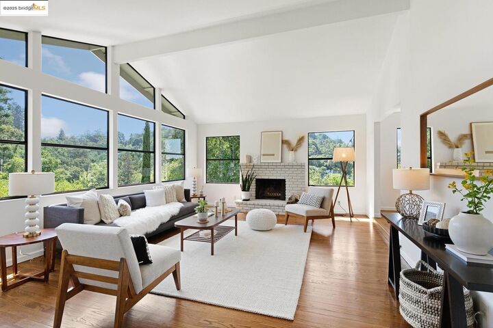 Property Photo: 151 La Espiral CA 94563