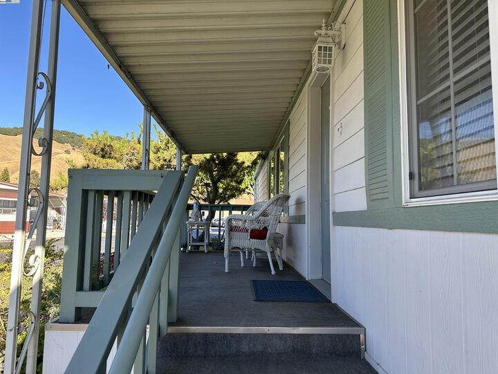 Property Photo: 711 Old Canyon Rd 103 CA 94536