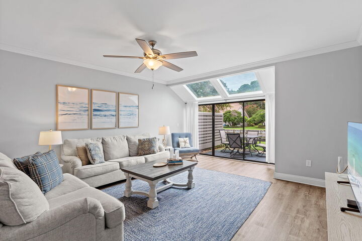 Property Photo:  5108 Beachwalk Place  FL 32550 