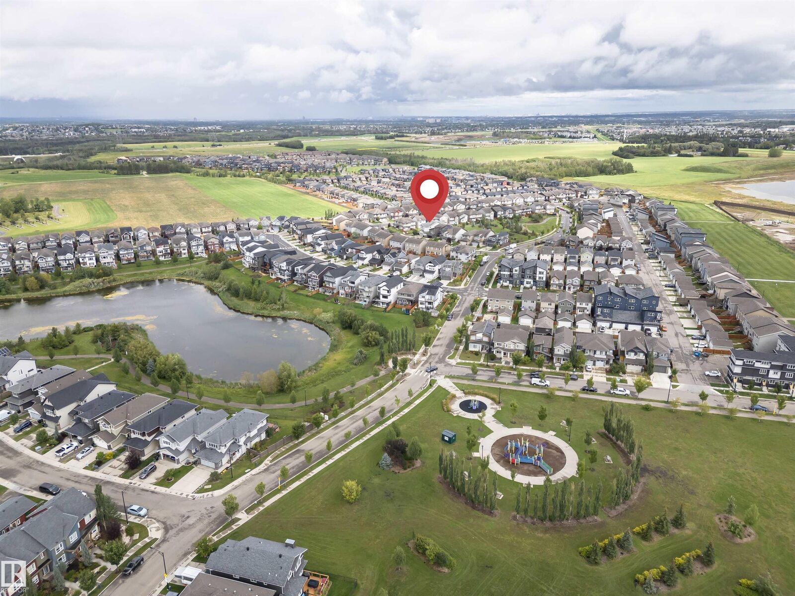 Property Photo:  2015 Price Landing SW  AB T6W 3P8 