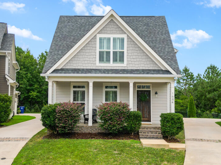 Property Photo:  1684 Westover Lane  TN 37405 