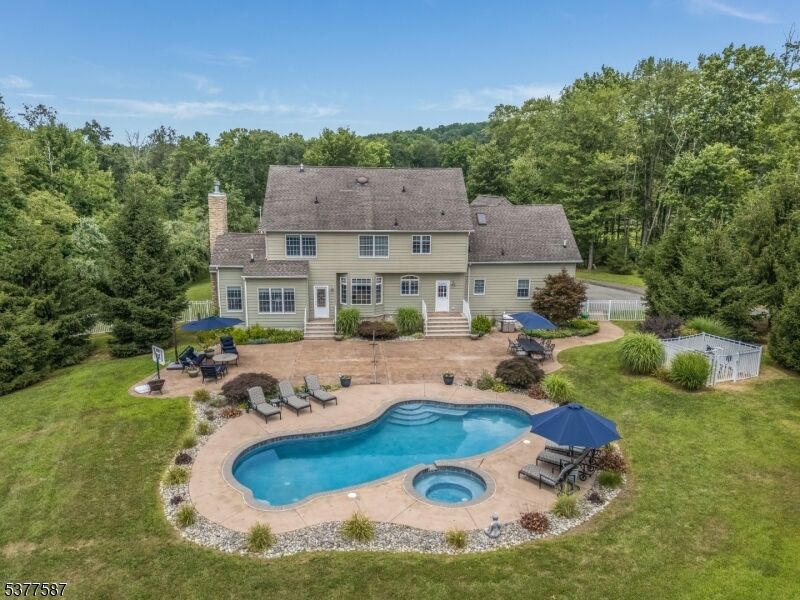 Property Photo: 4 Douglas Ter NJ 08801