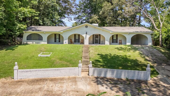 301 Holly Hills Rd  Columbus MS 39705 photo
