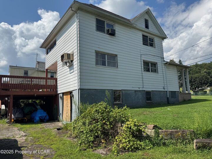 Property Photo: 113 Henry Street PA 18705