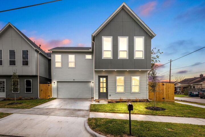 Property Photo:  751 Dumble Street  TX 77023 