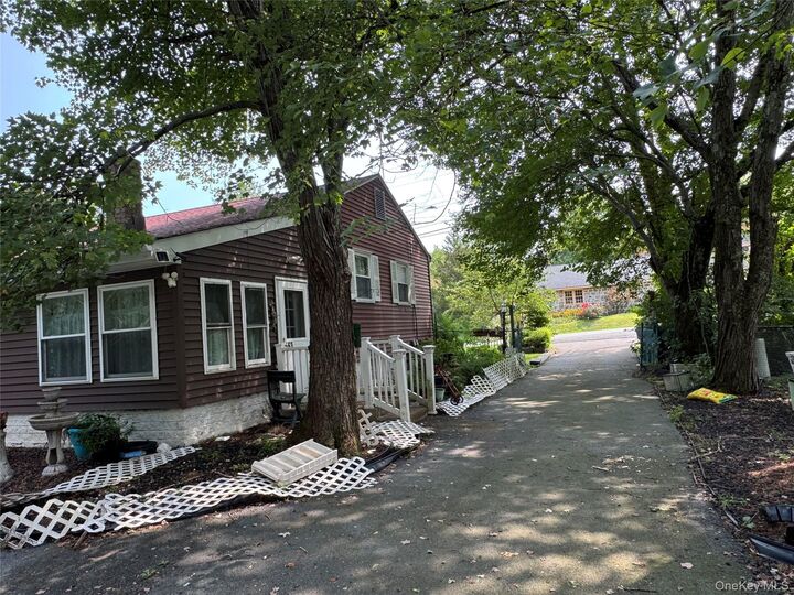 Property Photo:  163 Rock Cut Road  NY 12550 