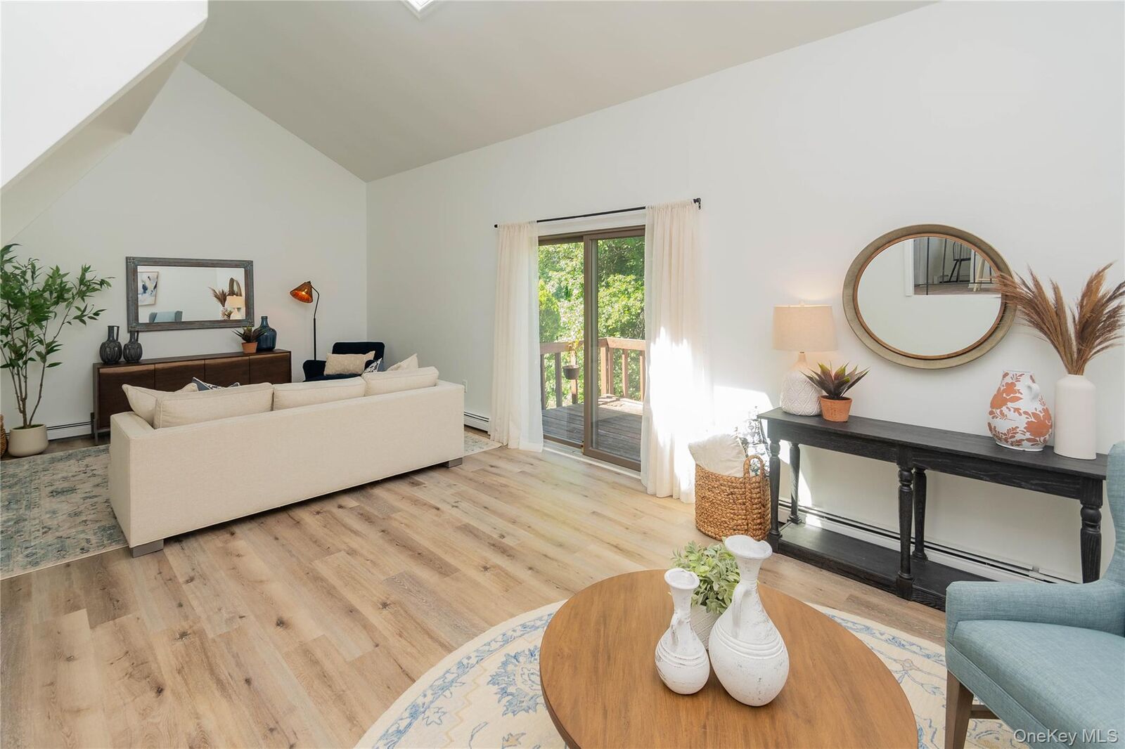 Property Photo:  35 Bayberry Circle  NY 12524 