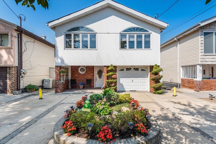 160-46 87th Street  Howard Beach NY 11414 photo