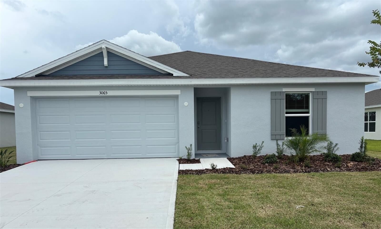 Property Photo: 3065 Pink Gerbera Square FL 33566