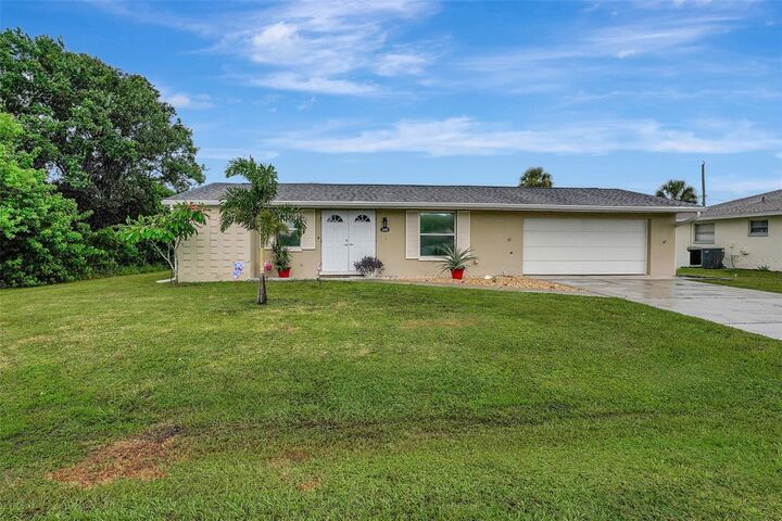Property Photo: 249 Seminole Boulevard NW FL 33952