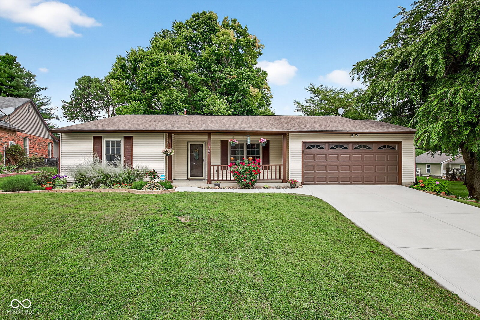 Property Photo:  242 Banta Trail  IN 46227 