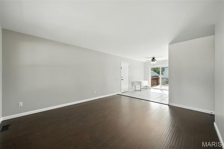 Property Photo:  1409 Sand Dollar Court  MO 63026 