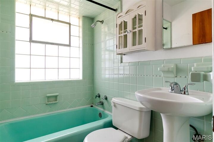 Property Photo: 312 Ward Drive MO 63135