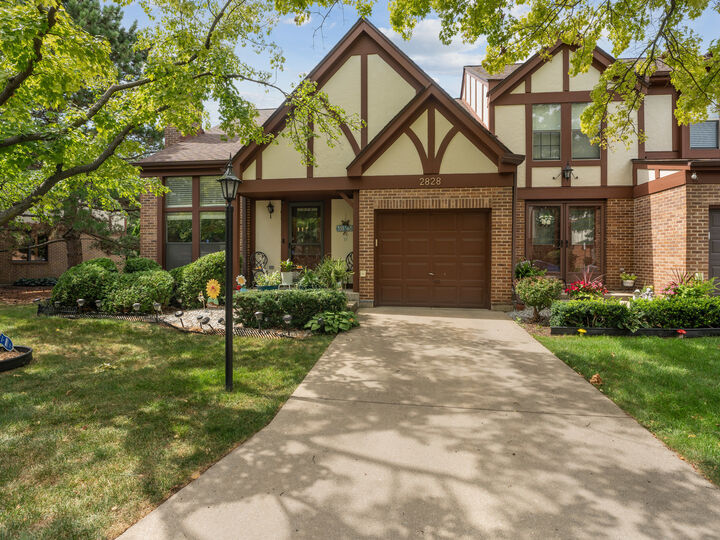 2828 Brighton Court  Westchester IL 60154 photo