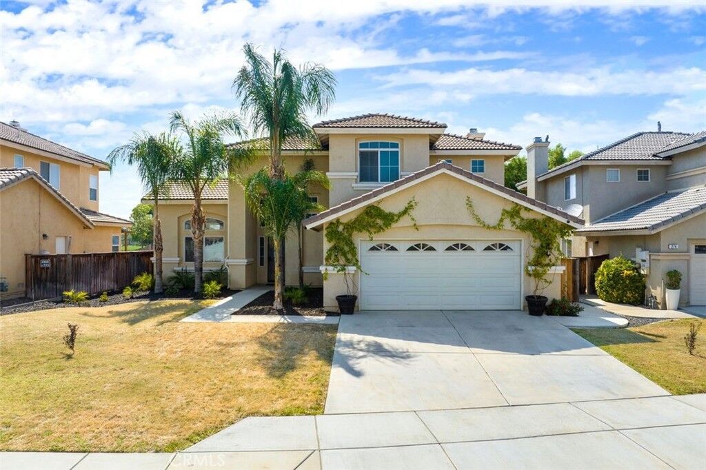 Property Photo: 264 Galiceno Drive CA 92582