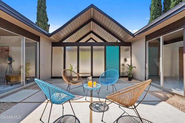 Property Photo:  1449 Fordham Avenue  CA 91360 