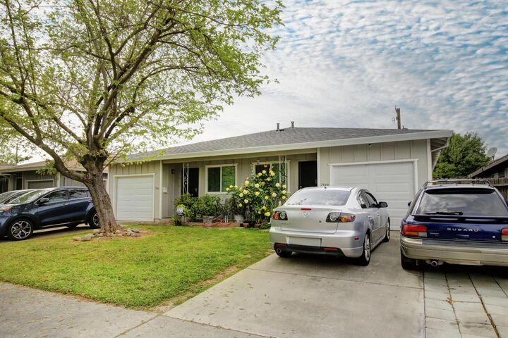 Property Photo: 7328 Arleta Court CA 95823