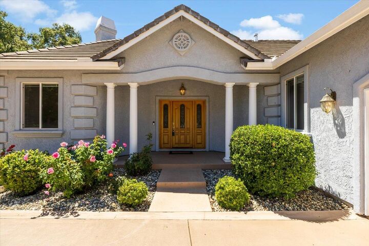 Property Photo: 3844 Fairway Drive CA 95682