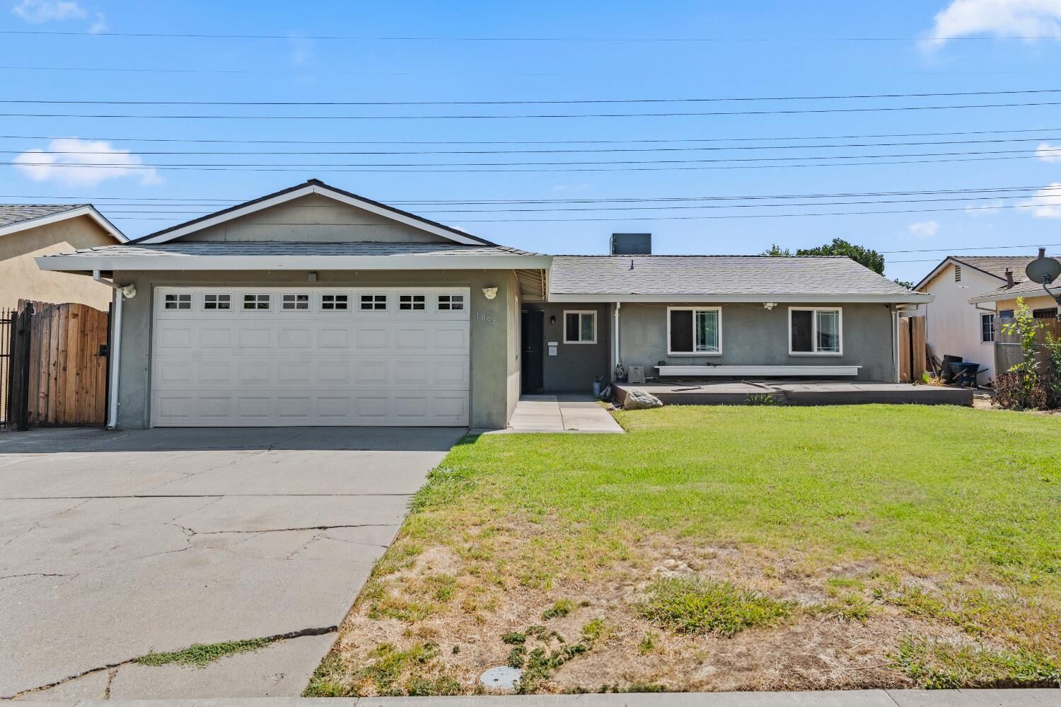 Property Photo:  1053 Westward Way  CA 95833 