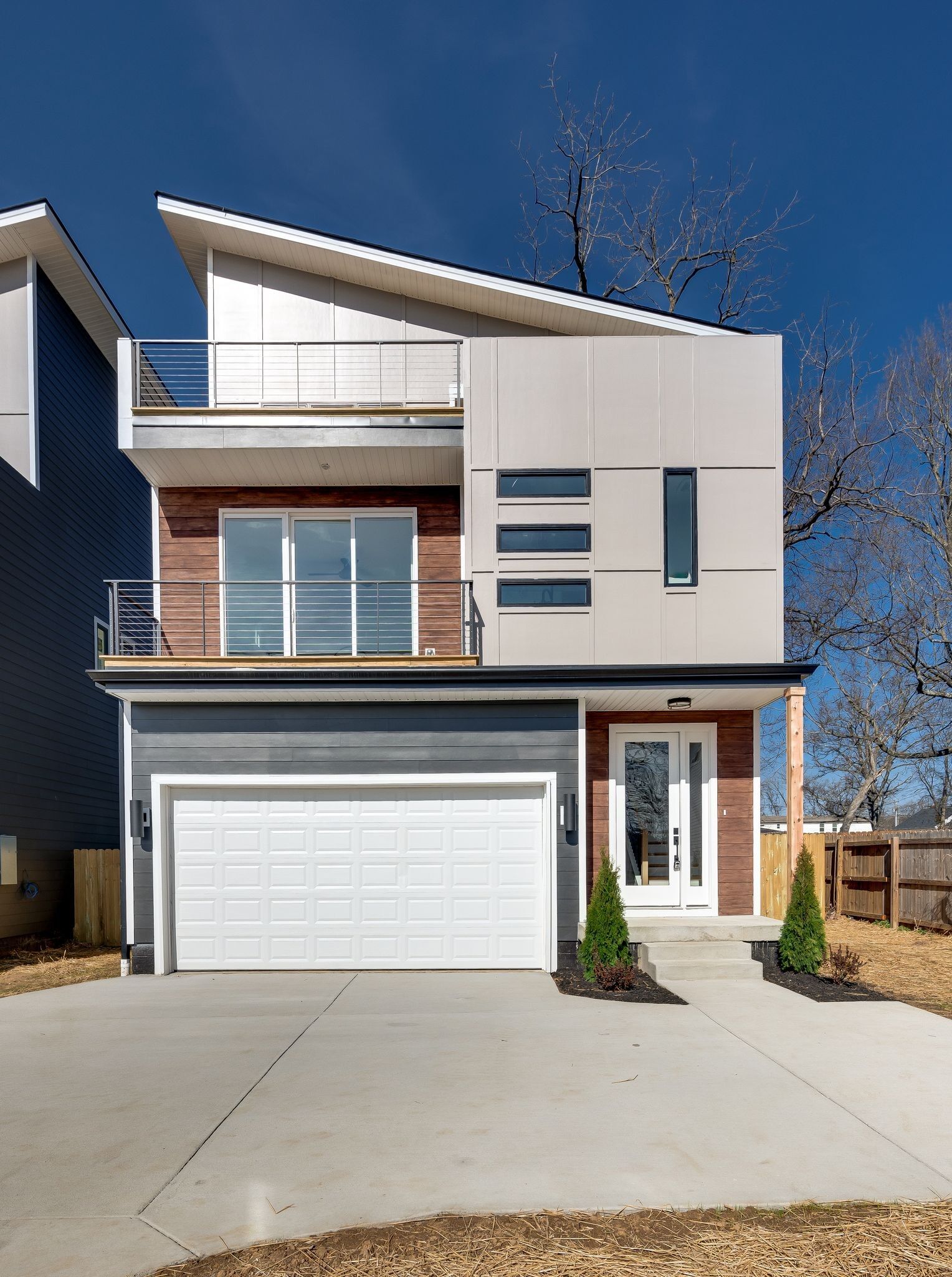 Property Photo:  4B Belle Forrest Ave  TN 37206 