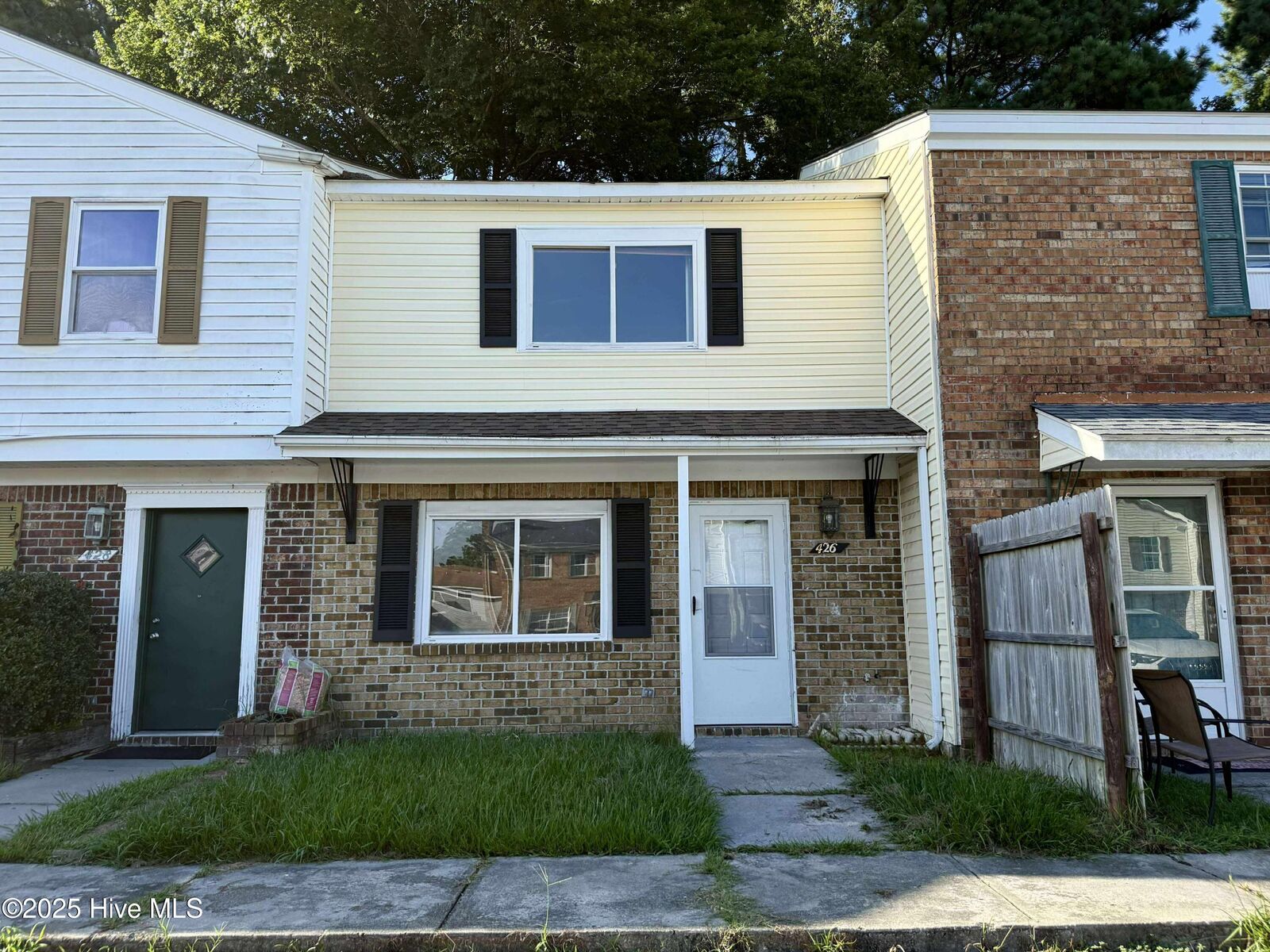 Property Photo:  426 Myrtlewood Circle  NC 28546 