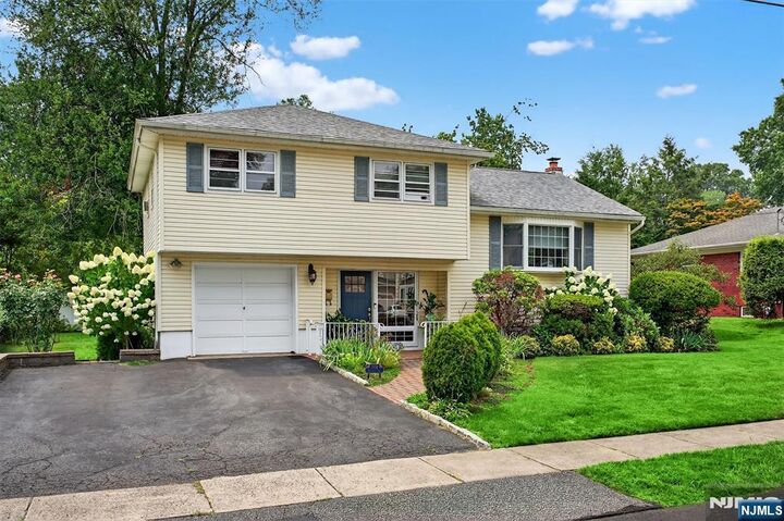 Property Photo:  358 Coolidge Avenue  NJ 07676 