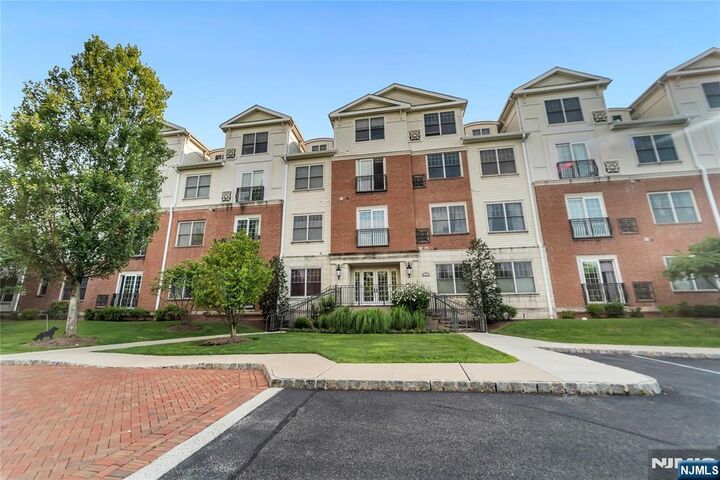 Property Photo:  2304 The Plaza  NJ 07670 
