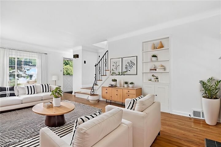 Property Photo:  1078 Winston Road  OH 44121 
