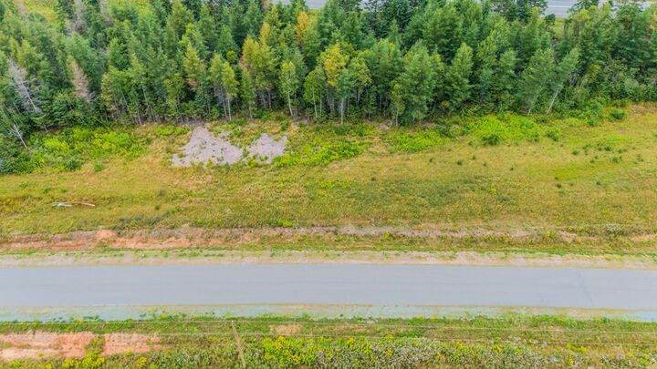 48 Runway Court — photo 1