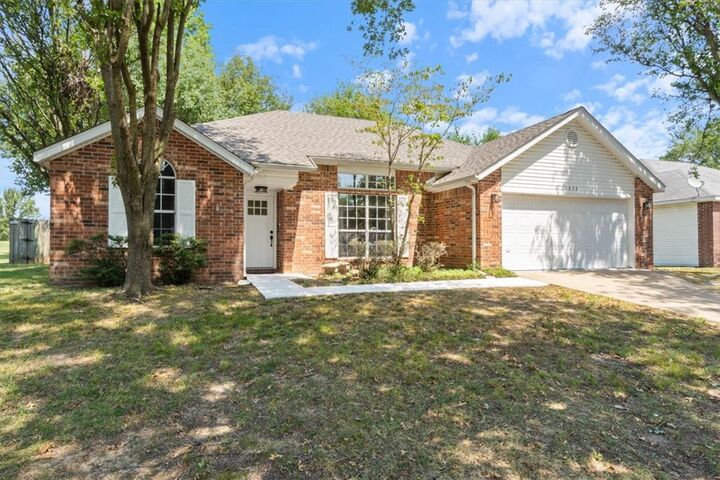 1678 Oxford Place  Springdale AR 72764 photo