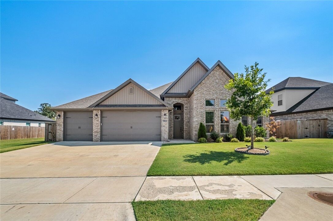 Property Photo: 230 Bequette Lane AR 72719