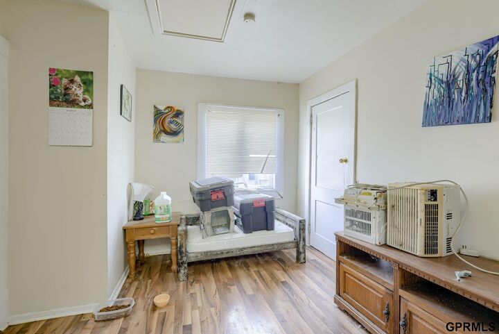 Property Photo: 1039 Park Avenue NE 68105
