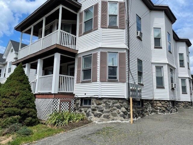 Property Photo:  366R Crescent 1  MA 02453 