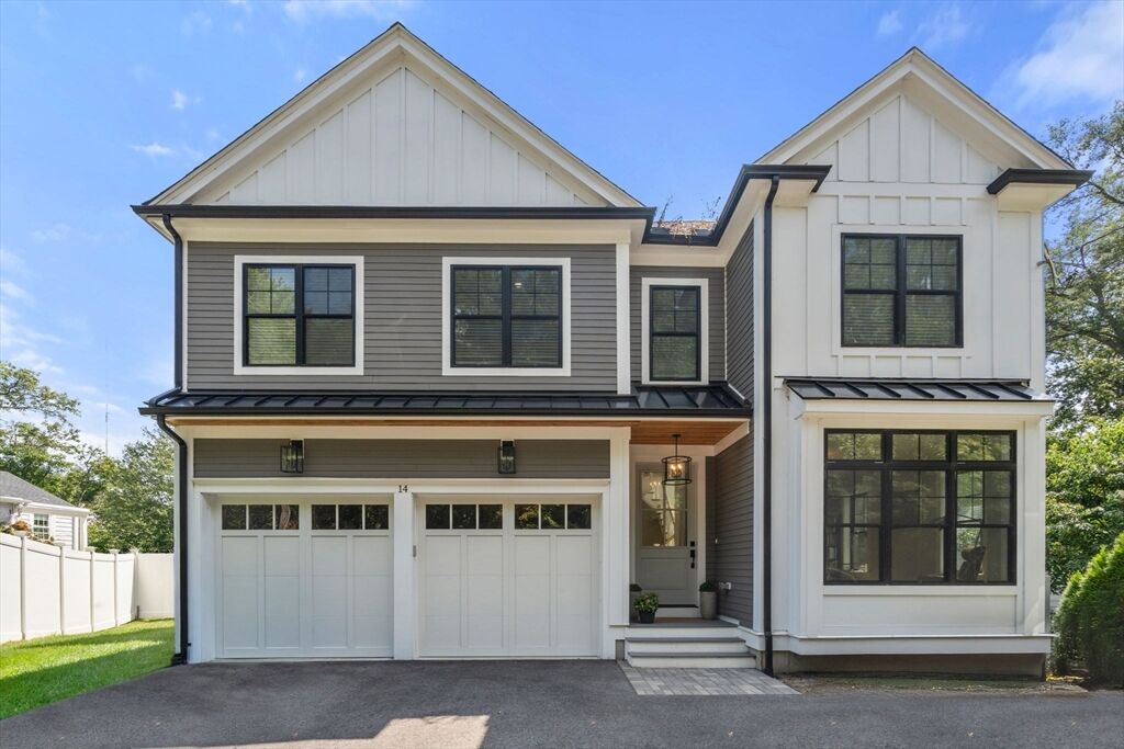 Property Photo:  14 Hunnewell St  MA 02494 