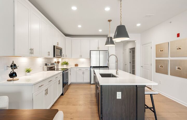 Property Photo:  320 Martins Landing Way 304  MA 01864 