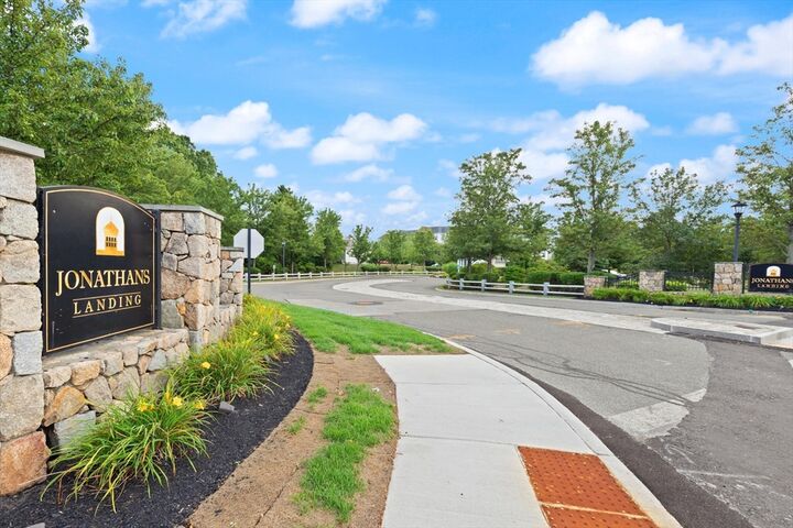 418 John Mahar Hwy 408  Braintree MA 02184 photo