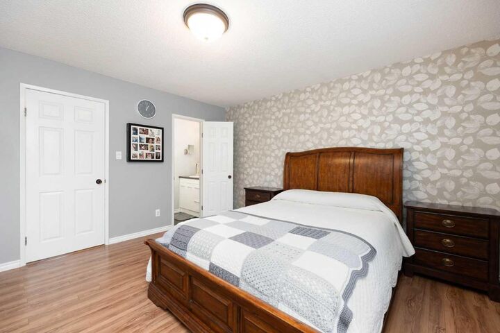 Property Photo:  129 Wapiti Crescent  AB T9H 4M9 