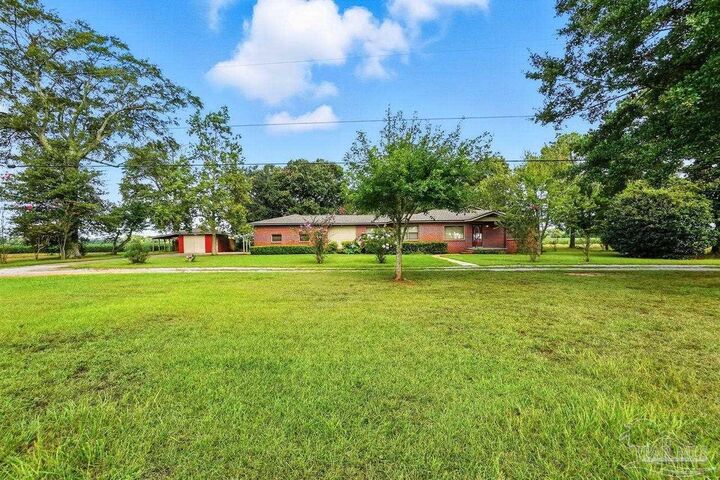 4627 Spring St  Jay FL 32565 photo