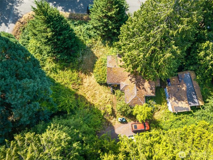 15304  44th Avenue W  Lynnwood WA 98087 photo