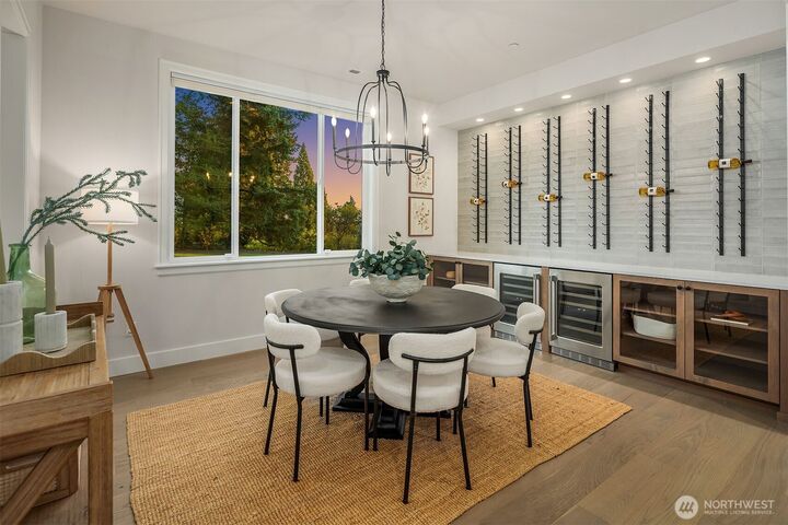Property Photo: 15338 152nd Avenue NE WA 98072