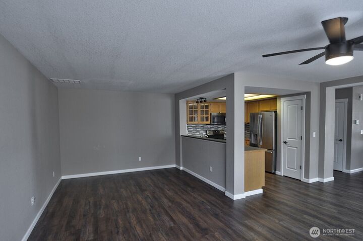 Property Photo: 8125 Trimble Lane SE WA 98501