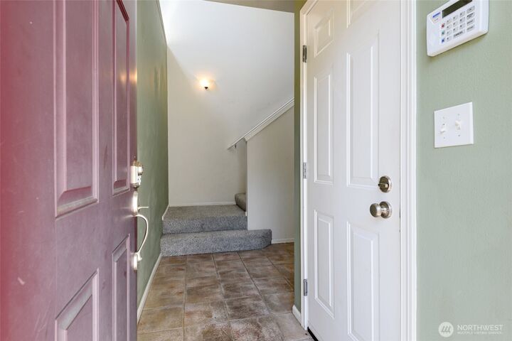 Property Photo: 5001 Davis Place S A WA 98055
