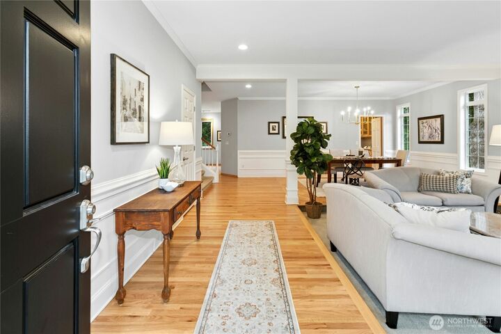 Property Photo:  3408 NE 23rd Place  WA 98056 