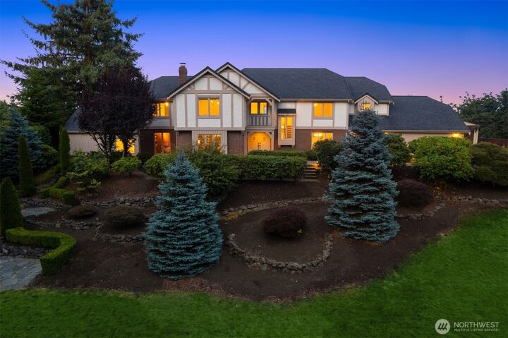 Property Photo: 412 Hi Crest Drive WA 98001