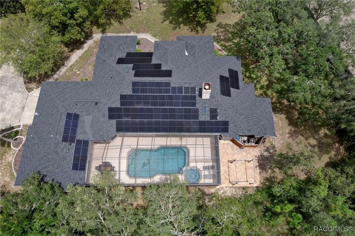 Property Photo: 24 Black Willow Court N FL 34446