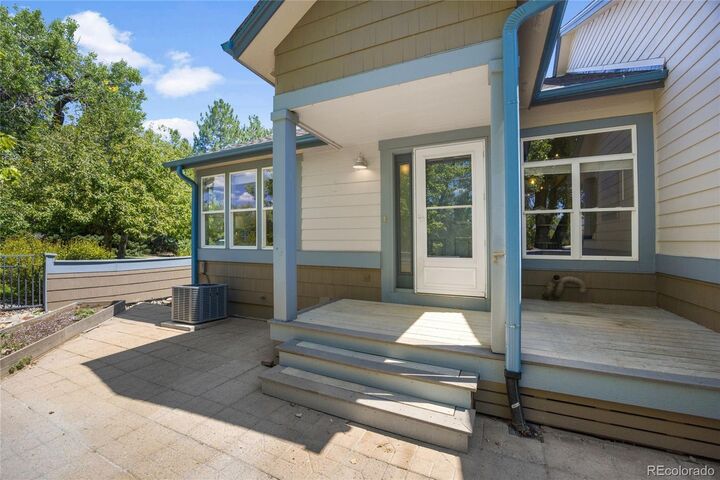 Property Photo:  2079 N Fork Drive  CO 80026 