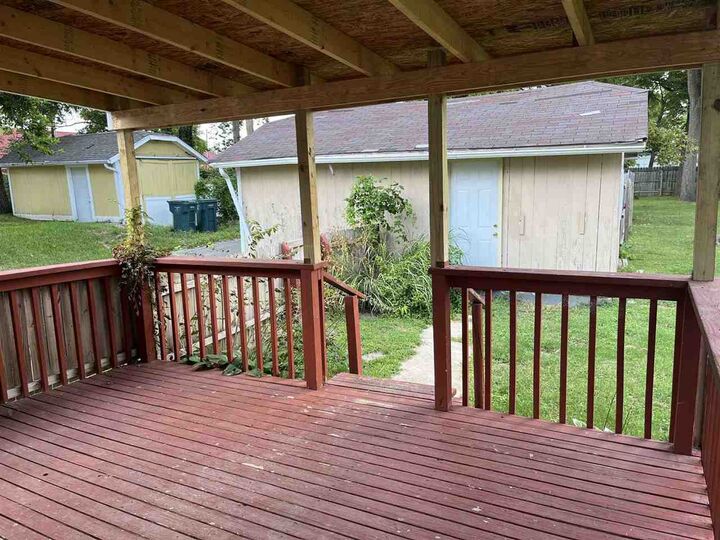 Property Photo: 620 Richmond Ave IN 47374