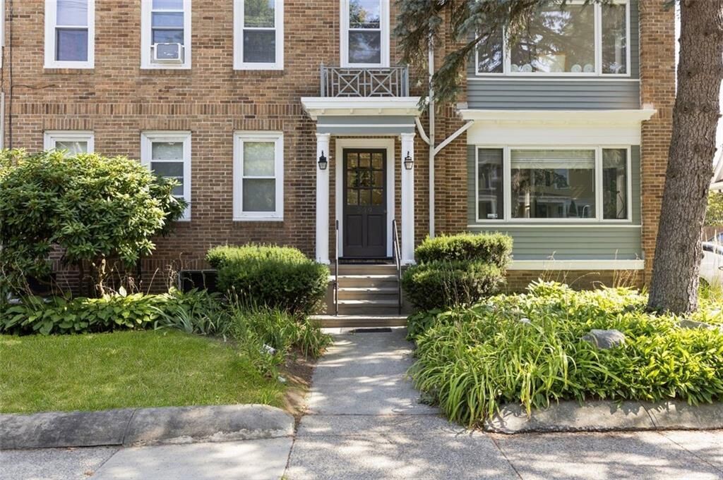 Property Photo: 539 Lloyd Avenue 9 RI 02906